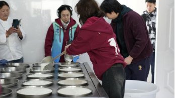 构建“传旗”劳动育人品牌