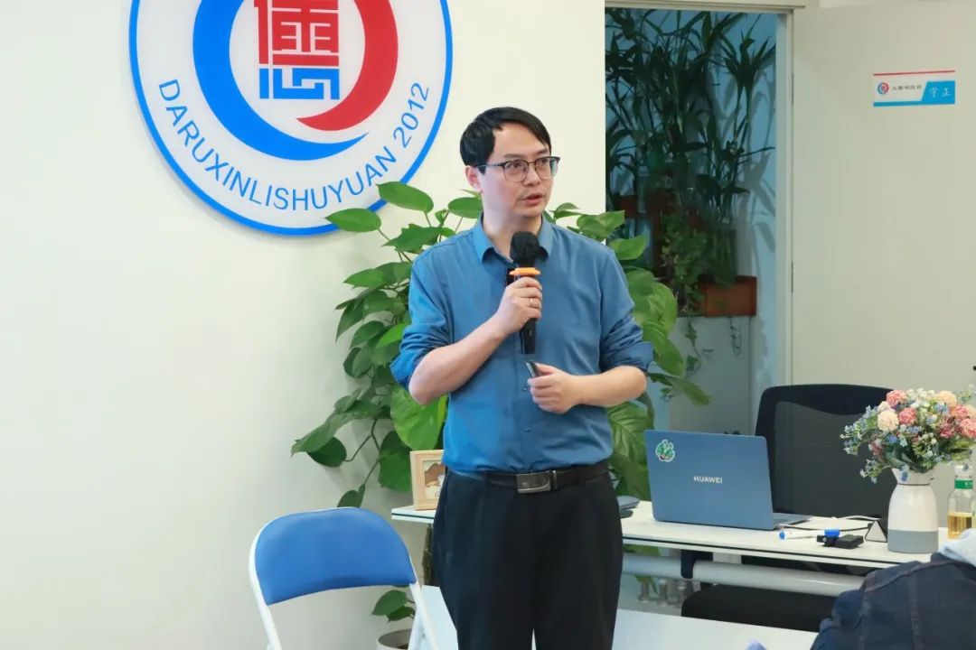 以学铸魂