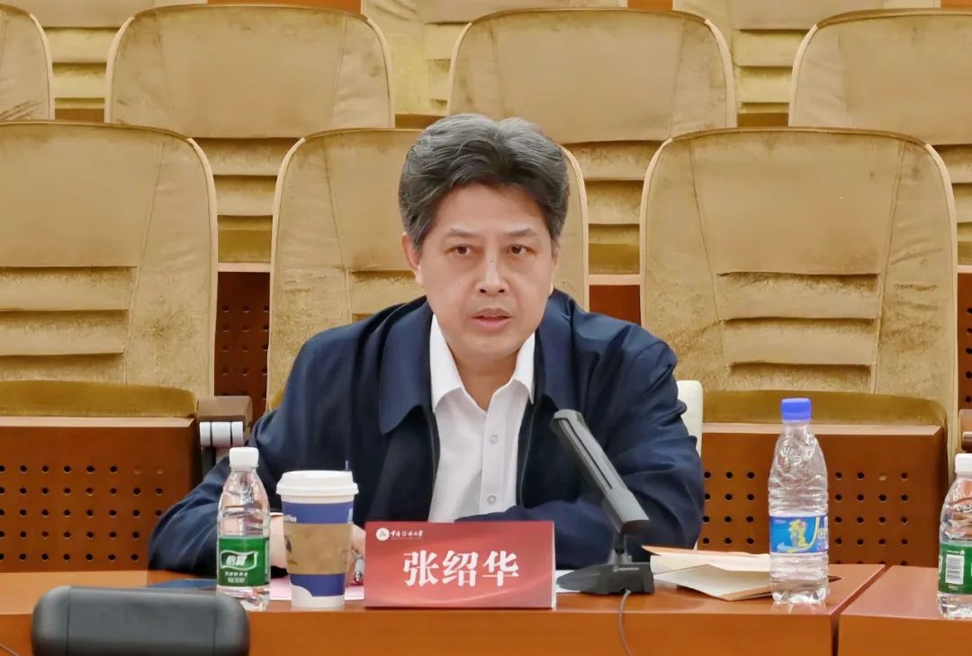 校十大滚球app官方版新人权益副书记