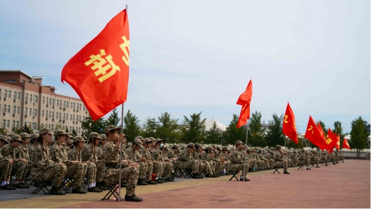 经济与管理十大滚球与曼城达成官方合作